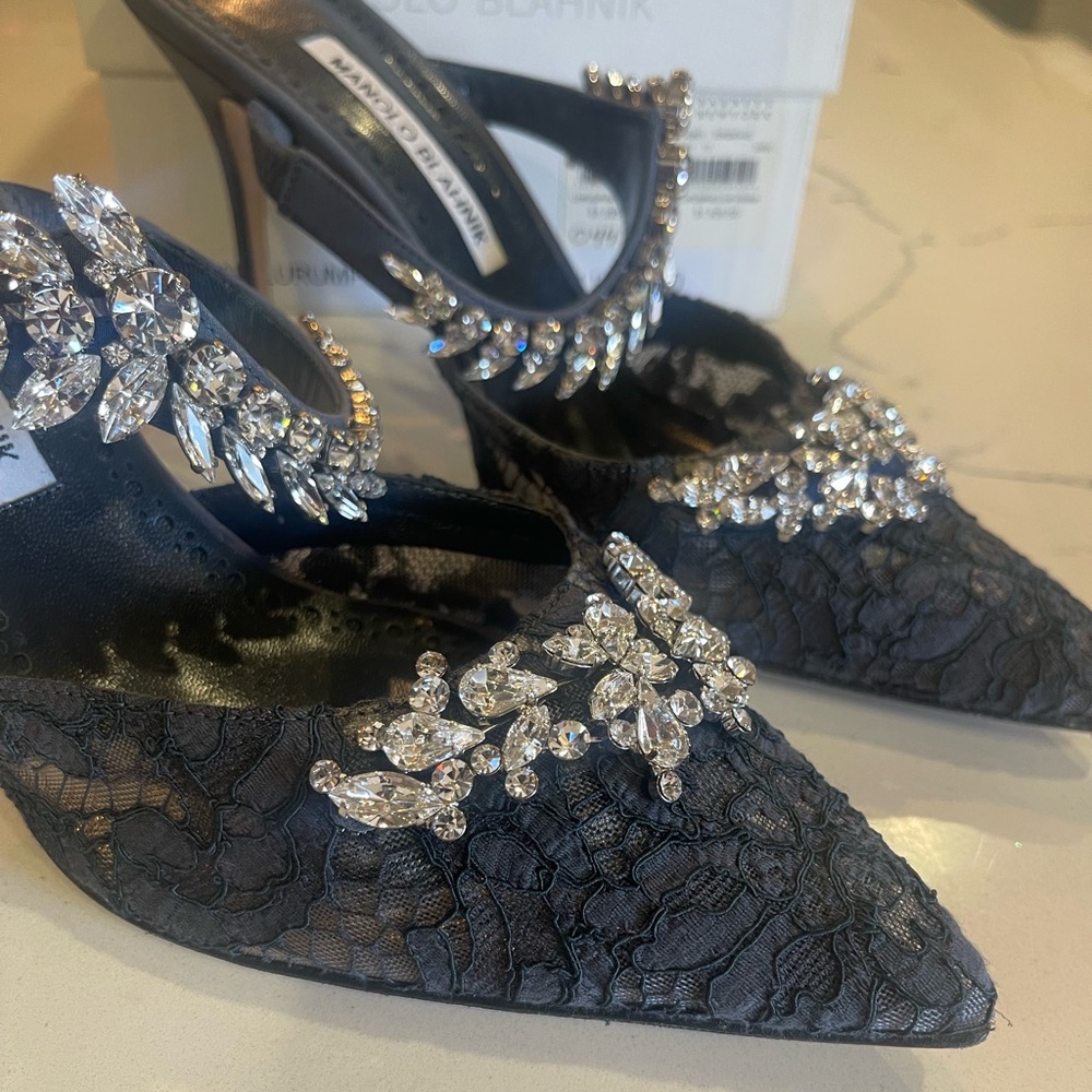Manolo Blahnik Lurum Crystal-Embellished Lace Mules - Size 40